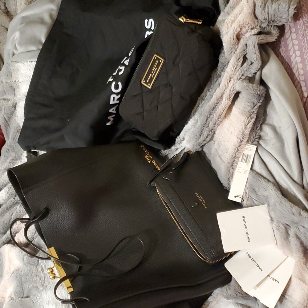 OFFER! ❤❤ MARC JACOBS THE KISS LOCK TOTE BAG SET